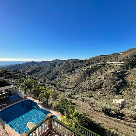 Cd-2205 Two Bedroom Holiday home Frigiliana